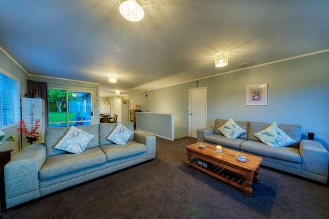 Photo of property in 4 Gala Place, Henderson, Auckland, 0612