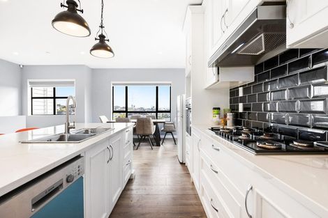 Photo of property in 6 Keiha Crescent, Massey, Auckland, 0614