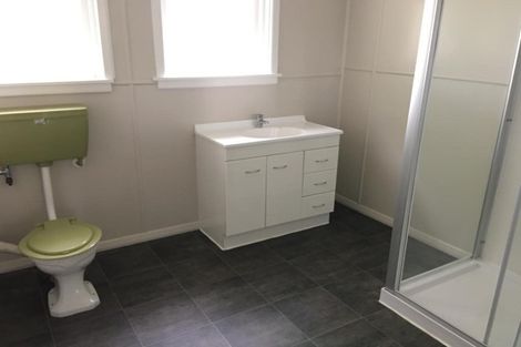 Photo of property in 12 Guildford Street, Burnside, Christchurch, 8053