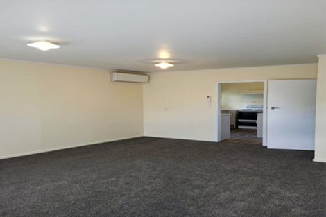 Photo of property in 52a Cameron Road, Hamilton East, Hamilton, 3216
