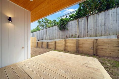 Photo of property in 6b Palmer Avenue, Glen Eden, Auckland, 0602