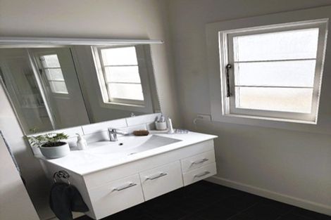 Photo of property in 1 Tara Lane, Parkvale, Hastings, 4122