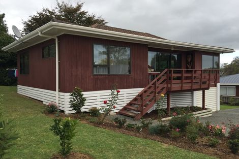 Photo of property in 2/794 Kihikihi Road, Te Awamutu, 3800