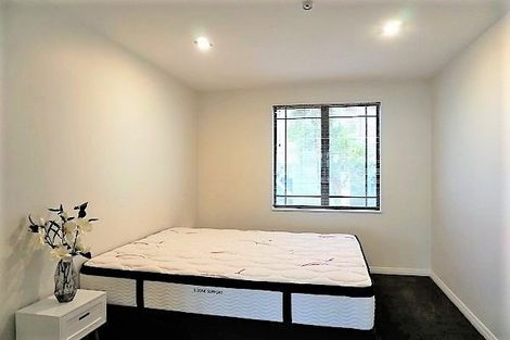 Photo of property in St James Courts, 8/77 Gloucester Street, Christchurch Central, Christchurch, 8013