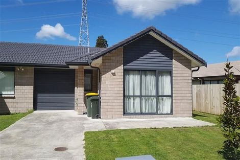 Photo of property in 33 Crabb Fields Lane, Riverhead, 0820