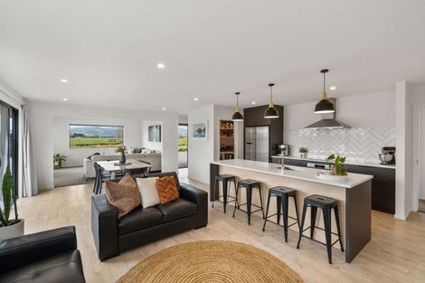Photo of property in 84 Oaks Drive, Lincoln, 7608