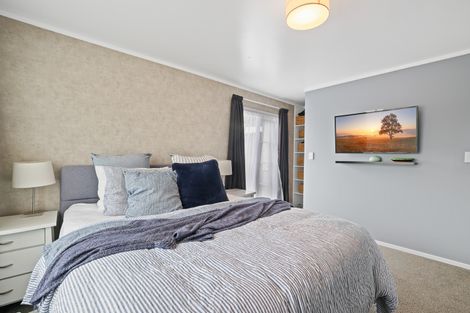 Photo of property in 18 Richmond Street, Cambridge, 3434