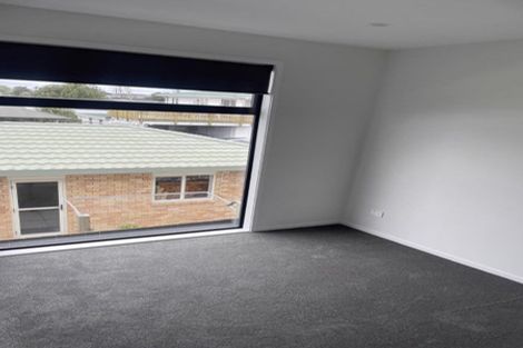 Photo of property in 5/793 Te Atatu Road, Te Atatu Peninsula, Auckland, 0610