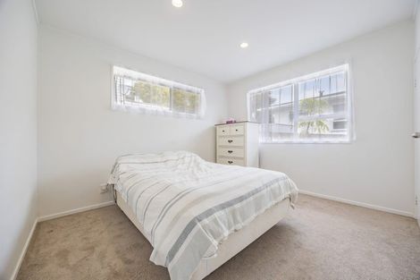 Photo of property in 46 Awaruku Road, Torbay, Auckland, 0630