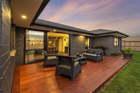 Photo of property in 74 Stationmasters Way, Prebbleton, 7604