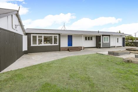 Photo of property in 1/2 Hunua Road, Papakura, 2110