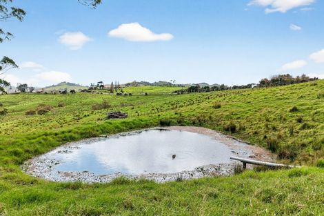 Photo of property in 667 Pahi Road, Pahi, Paparoa, 0571