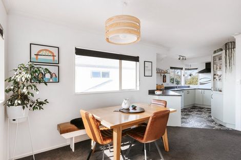 Photo of property in 8 Aberdeen Street, Mount Maunganui, 3116