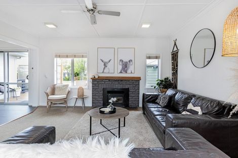 Photo of property in 16 Laurent Place, Greenmeadows, Napier, 4112