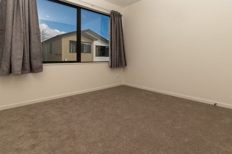 Photo of property in 12/116 Colwill Road, Massey, Auckland, 0614
