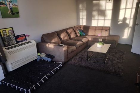 Photo of property in 174 Olliviers Road, Phillipstown, Christchurch, 8011