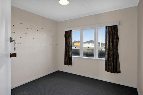 Photo of property in 65 Iredale Road, Hawera, 4610