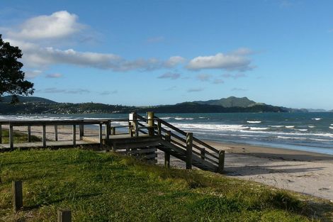 Photo of property in 5 Onerere Drive, Whitianga, 3510