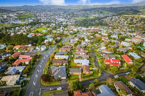 Photo of property in 4 Muscat Place, Henderson, Auckland, 0612