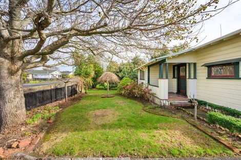 Photo of property in 18 Harris Street, Marton, 4710