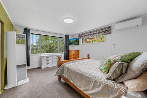 Photo of property in 32-34 Moana View Road, Waikawa, Picton, 7220