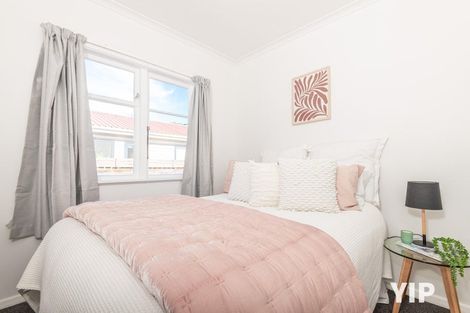 Photo of property in 33 Findlay Street, Tawa, Wellington, 5028