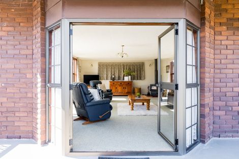 Photo of property in 41 Severn Street, Green Island, Dunedin, 9018