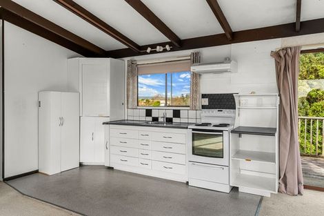 Photo of property in 22 Shoemaker Road, Waipu, 0510