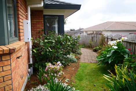 Photo of property in 7 Oakwood Place, Pukekohe, 2120