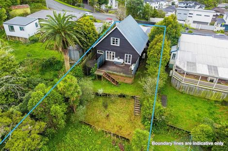 Photo of property in 121 Fairview Avenue, Fairview Heights, Auckland, 0632