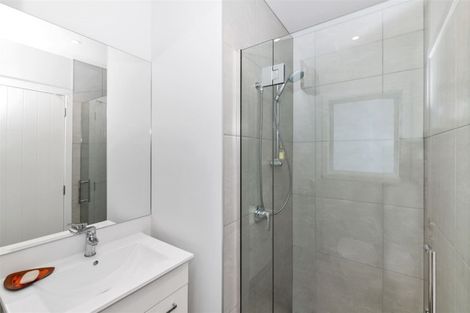 Photo of property in 64 Hewitts Road, Merivale, Christchurch, 8014