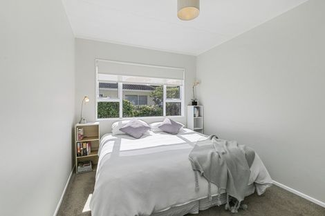 Photo of property in 26 Holland Street, Wainuiomata, Lower Hutt, 5014