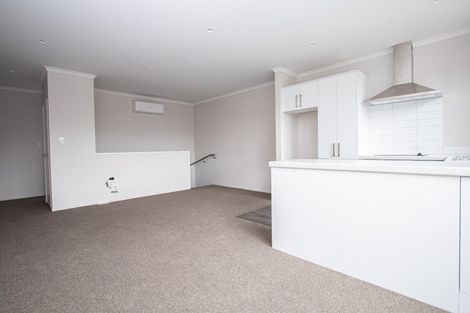Photo of property in 10u8 Charlemont Street, Whitiora, Hamilton, 3200
