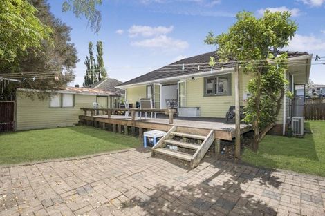 Photo of property in 88 Kervil Avenue, Te Atatu Peninsula, Auckland, 0610
