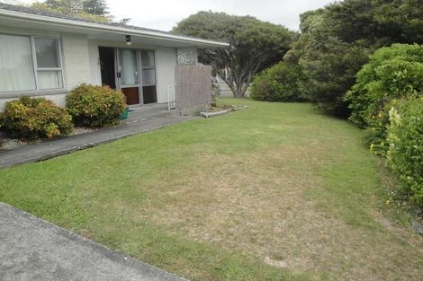 Photo of property in 1 Kanawa Street, Waikanae, 5036