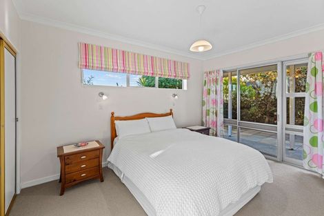 Photo of property in 60 Churchill Avenue, Hokowhitu, Palmerston North, 4410
