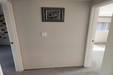 Photo of property in 74 Butterworth Drive, Glendene, Auckland, 0602