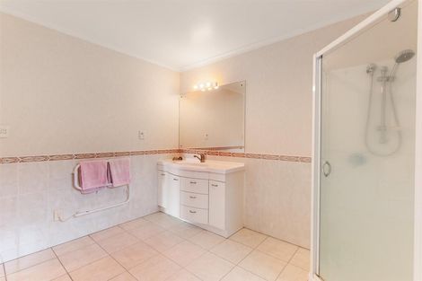 Photo of property in 2b Cannell Farm Drive, Te Puke, 3119