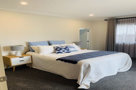 Photo of property in 2 Lavey Road, Flat Bush, Auckland, 2019