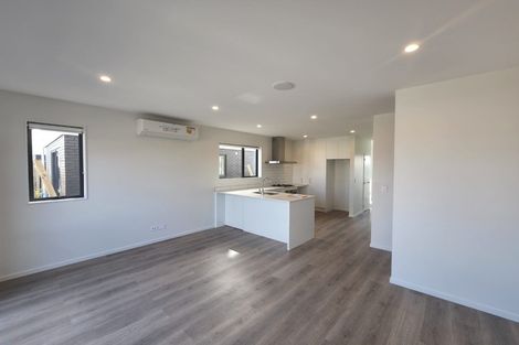 Photo of property in 16 Te Napi Drive, Takanini, 2112