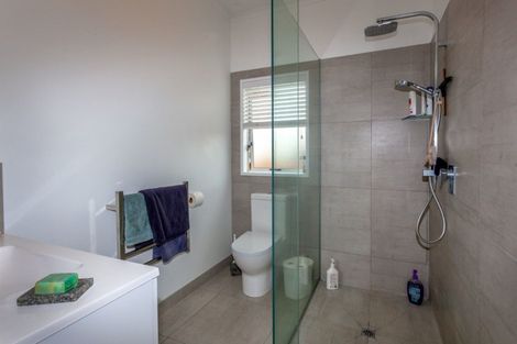 Photo of property in 200 Mayfair Avenue, Whangamata, 3620