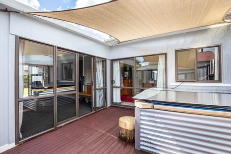 Photo of property in 10 Miranda Street, Stratford, 4332