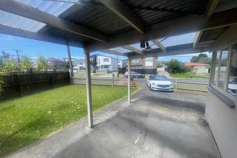 Photo of property in 2/33 Havelock Avenue, Forrest Hill, Auckland, 0620