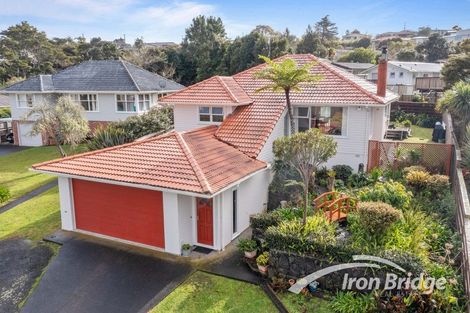 Photo of property in 9 Philip Place, Hillcrest, Auckland, 0627