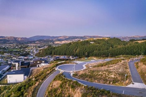 Photo of property in 1 Stunsail Lane, Whitby, Porirua, 5024