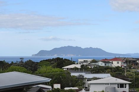 Photo of property in 10 Lax Crescent, Leigh, 0985