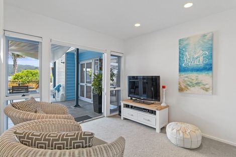 Photo of property in 140 Vista Paku, Pauanui, Hikuai, 3579