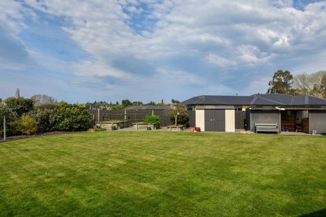 Photo of property in 5 The Glade, Carterton, 5713