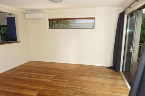 Photo of property in 15 Ranui Crescent, Khandallah, Wellington, 6035