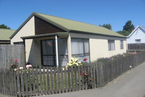 Photo of property in 2/180 Brougham Street, Sydenham, Christchurch, 8023